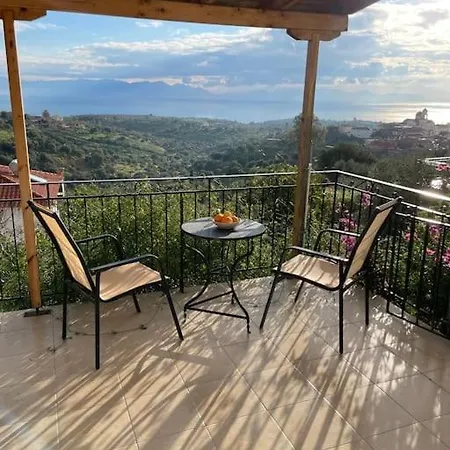 Cozy Garden With Stunning Sea Views Διαμέρισμα Βασιλίτσι
