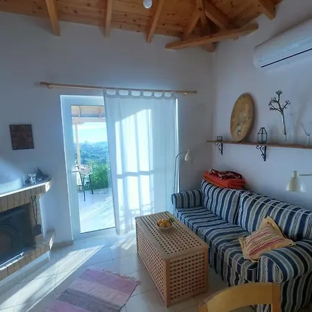 Cozy Garden With Stunning Sea Views * Βασιλίτσι