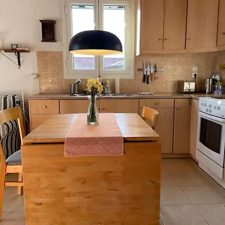 Διαμέρισμα Cozy Garden With Stunning Sea Views *