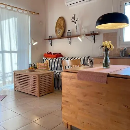 Cozy Garden With Stunning Sea Views Apartament
