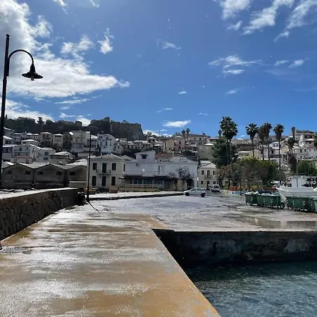 Cozy Garden With Stunning Sea Views Βασιλίτσι